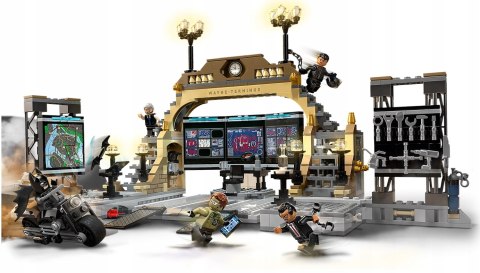 LEGO 76183 Batman DC - Jaskinia Batmana: pojedynek z Człowiekiem-zagadką LEGO 76183 Batman DC - Jaskinia Batmana: pojedynek z Człowiekiem-zagadką
