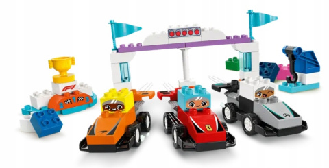 LEGO 10445 Duplo - Bolidy i kierowcy F1® LEGO 10445 Duplo - Bolidy i kierowcy F1®