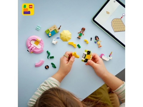 LEGO 42658 Friends - Impreza na basenie z jednorożcem i flamingiem