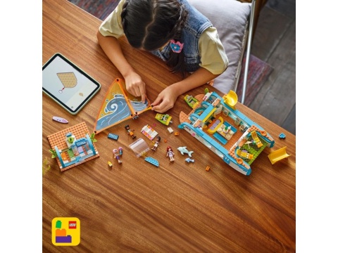 LEGO 42664 Friends - Przygoda na łodzi